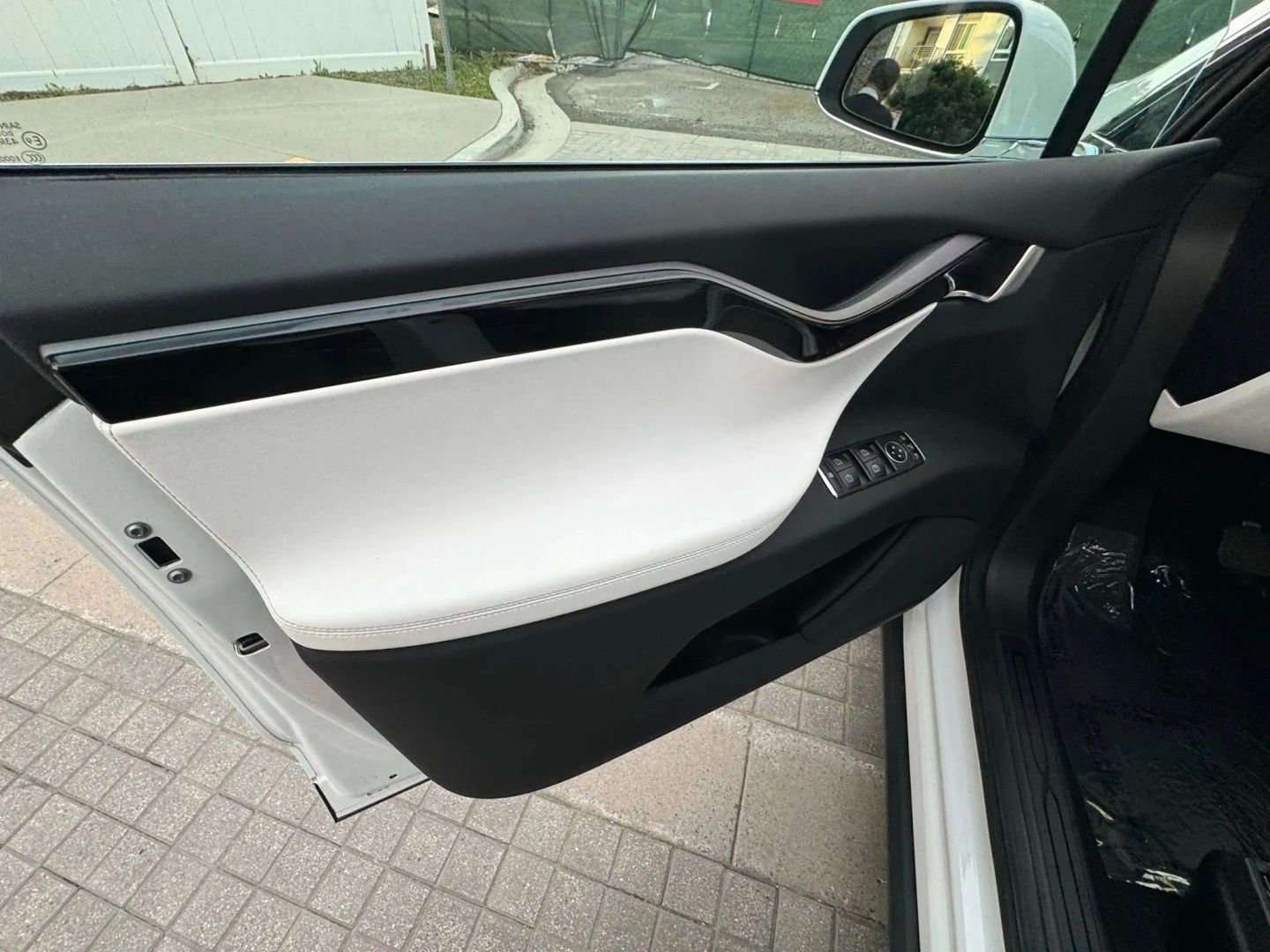 Used 2020 Tesla Model X Long Range AWD/4WD image 36