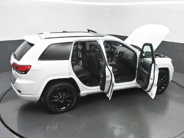 Used 2019 Jeep Grand Cherokee Altitude AWD/4WD image 67