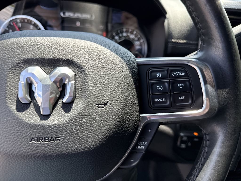 Used 2022 RAM 3500 Laramie AWD/4WD image 26