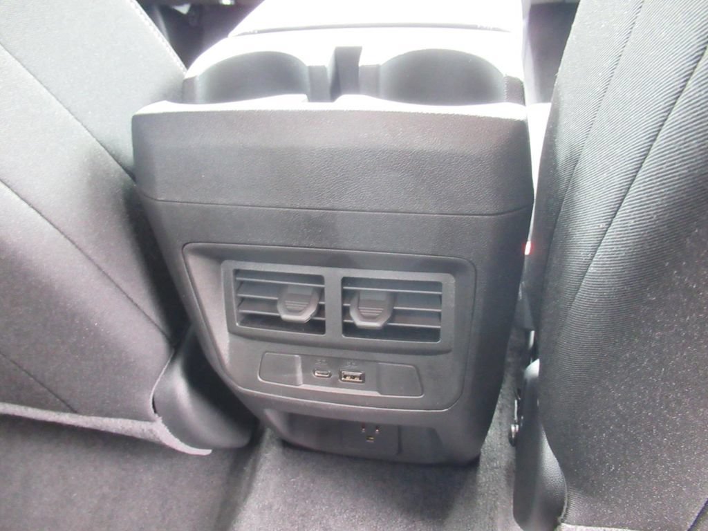 New 2026 GMC Canyon Elevation w/ Convenience Package RWD image 28