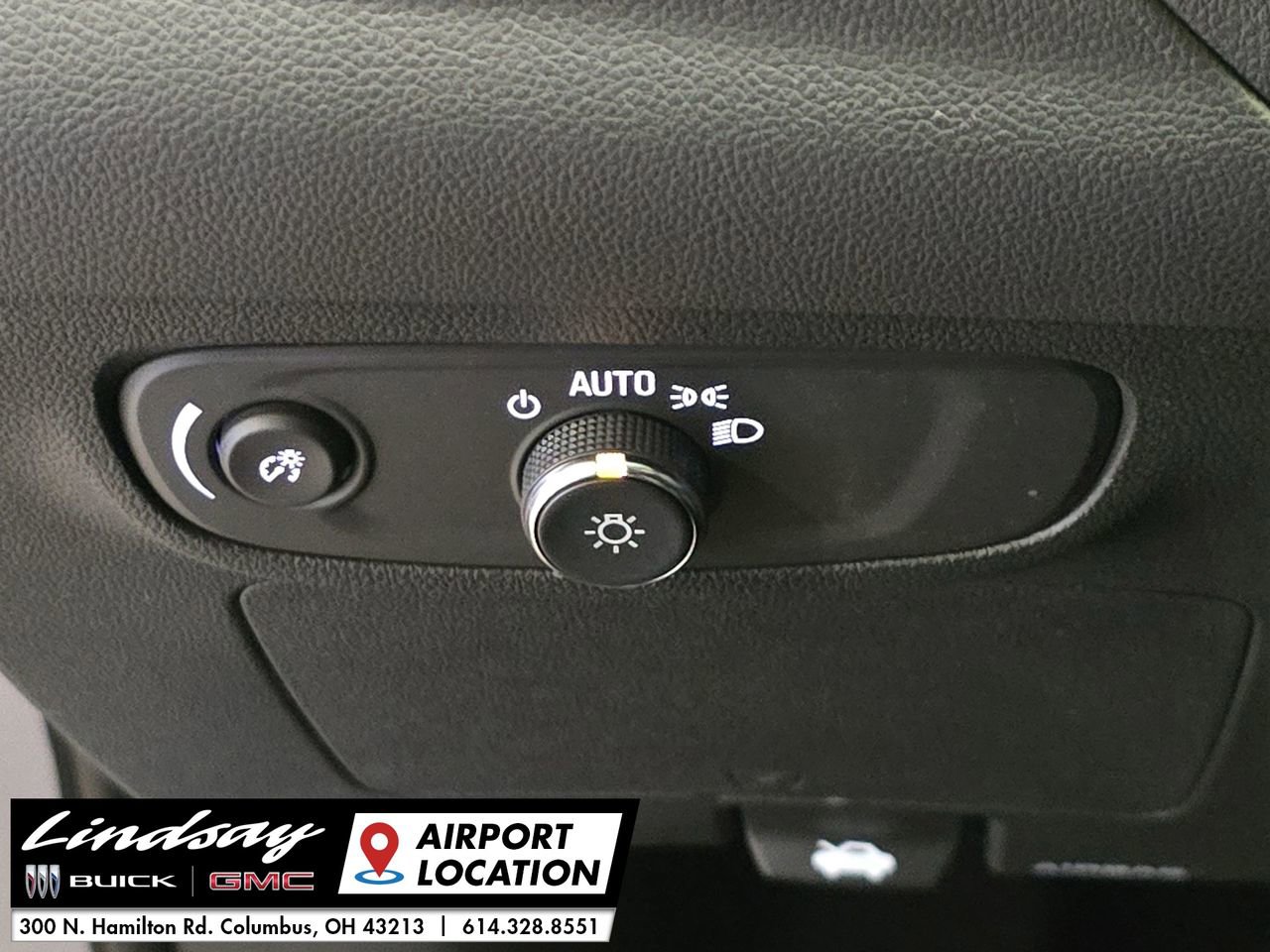 New 2026 GMC Sierra 2500 Denali w/ Technology Package image 9