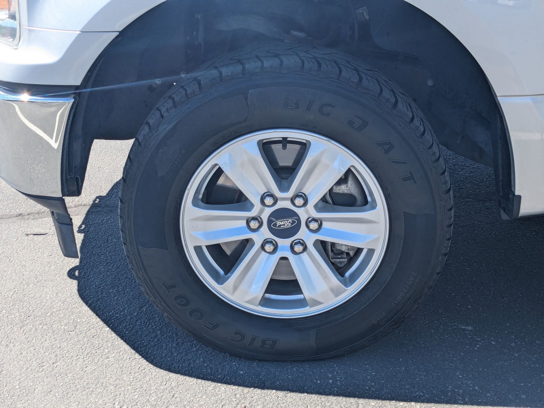 Used 2019 Ford F150 XLT w/ Trailer Tow Package image 13