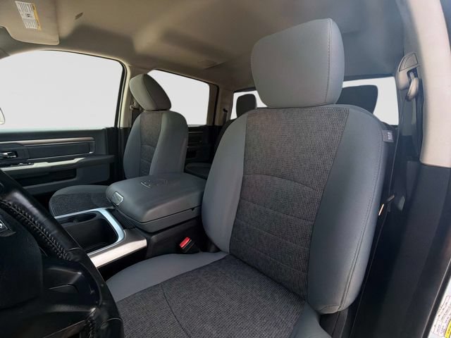 Used 2017 RAM 3500 Big Horn AWD/4WD image 23