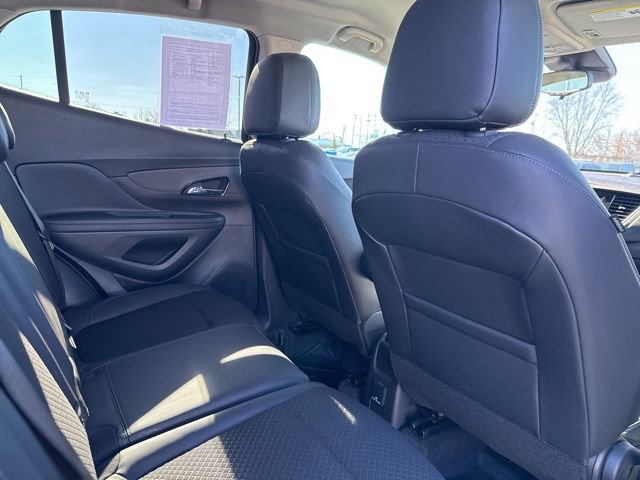 Used 2022 Buick Encore Preferred w/ Safety Package image 29