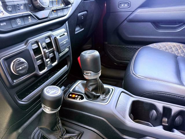 Used 2021 Jeep Gladiator Overland AWD/4WD image 29
