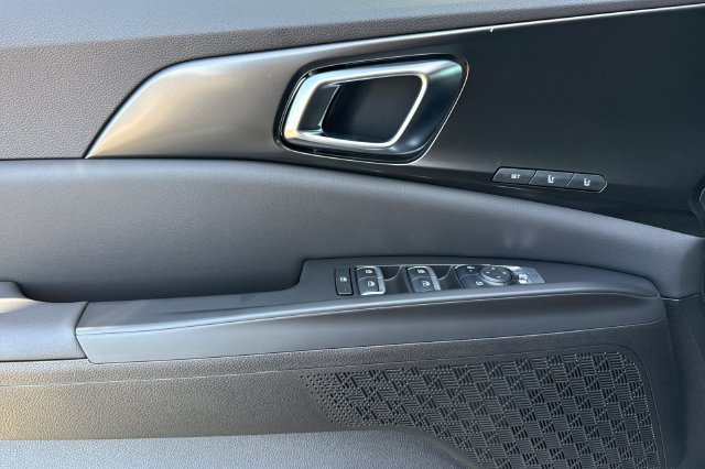 New 2027 Kia Carnival EX w/ Dark Edition Package FWD image 12