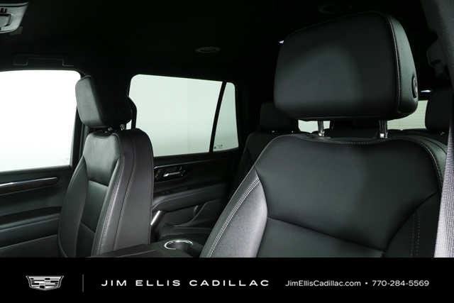 Used 2025 Chevrolet Tahoe LT RWD image 5