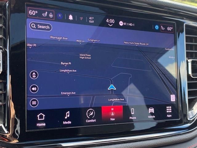 Used 2024 Dodge Durango GT image 35