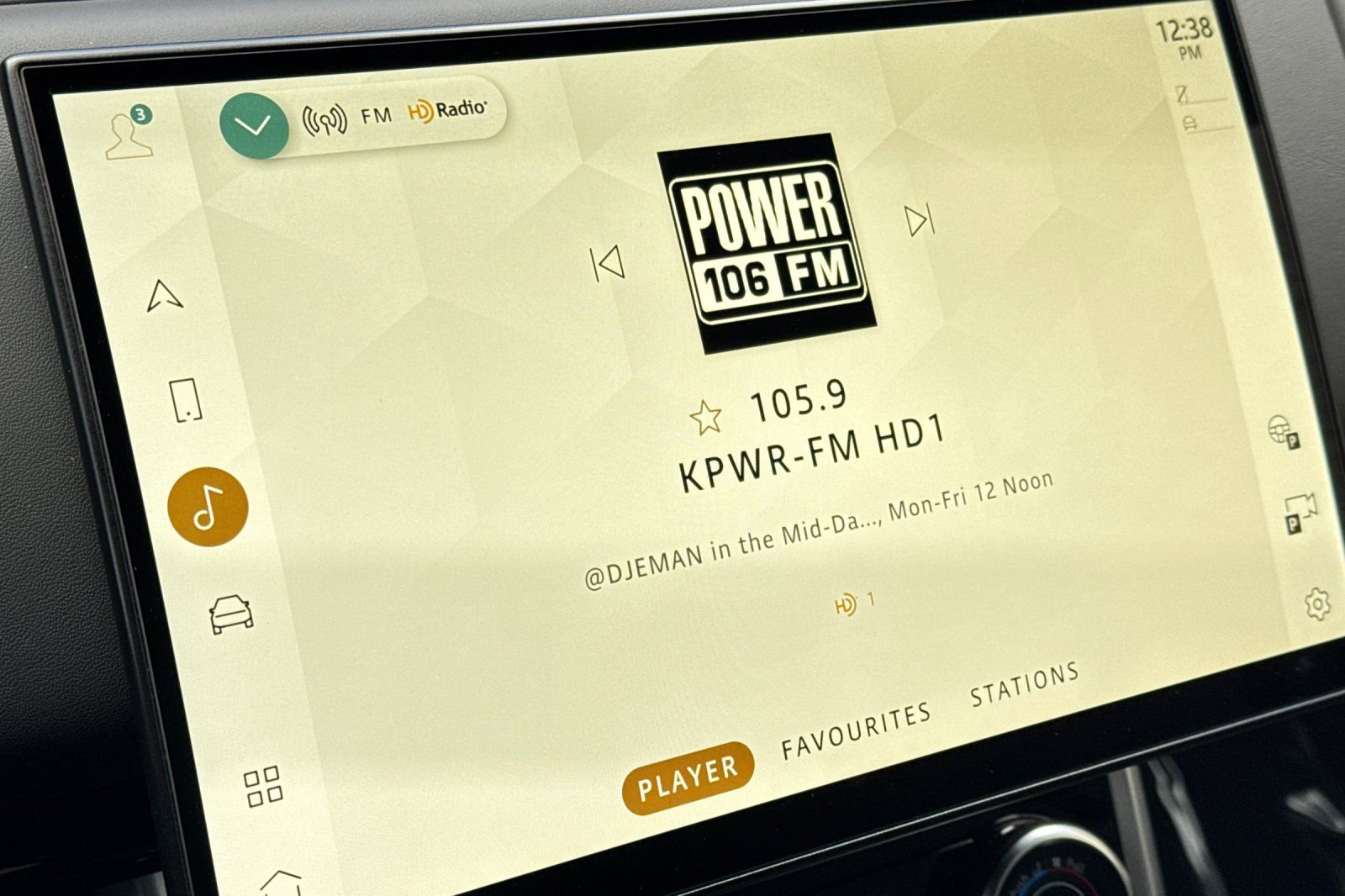 Used 2023 Land Rover Range Rover Autobiography image 21