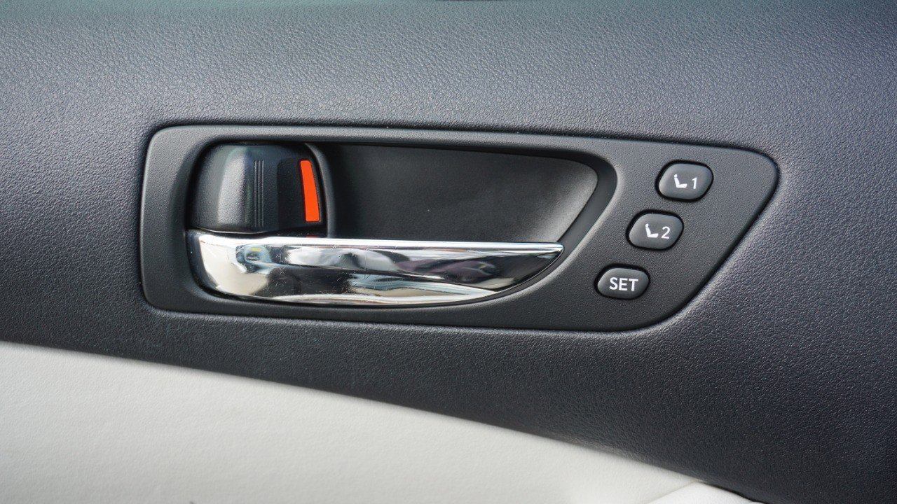 Used 2010 Lexus ES 350 FWD image 21