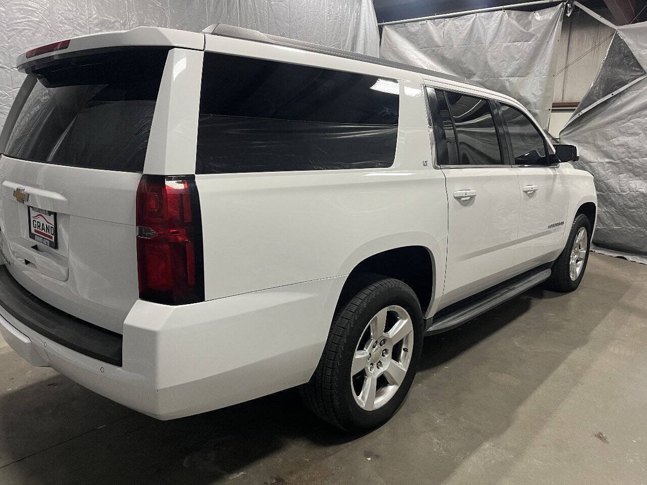 Used 2015 Chevrolet Suburban LT AWD/4WD image 6