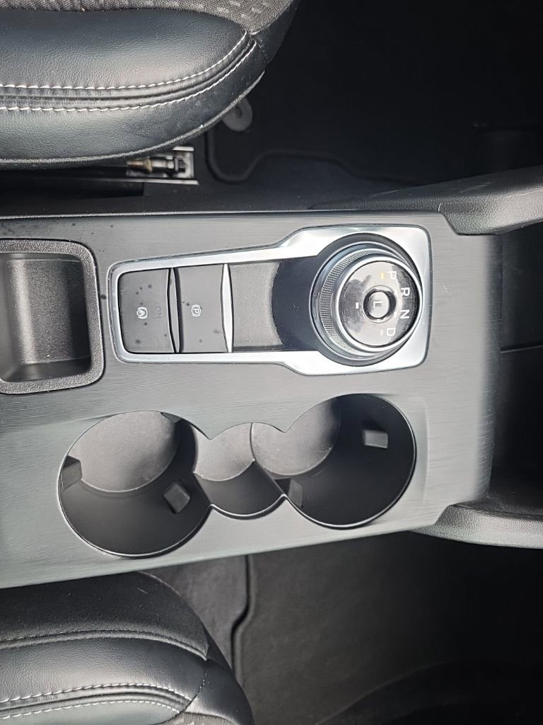 Used 2024 Ford Escape SE image 29