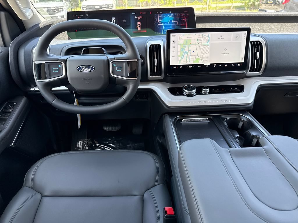 New 2027 Ford Expedition Max Active RWD image 5