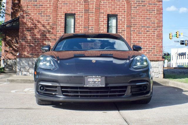 Used 2018 Porsche Panamera 4S AWD/4WD image 2