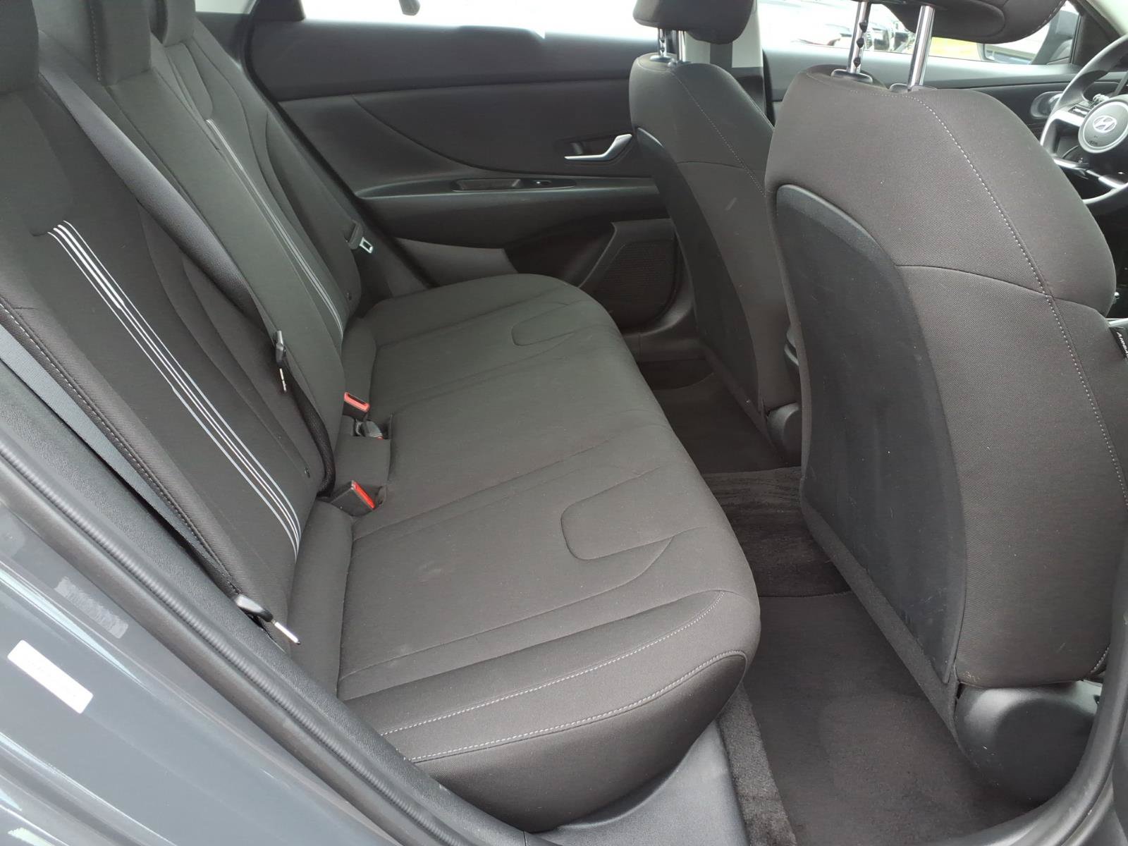 Used 2023 Hyundai Elantra SEL w/ Cargo Package FWD image 25