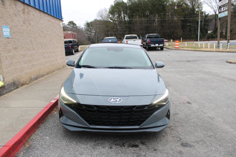 Used 2021 Hyundai Elantra SEL image 2