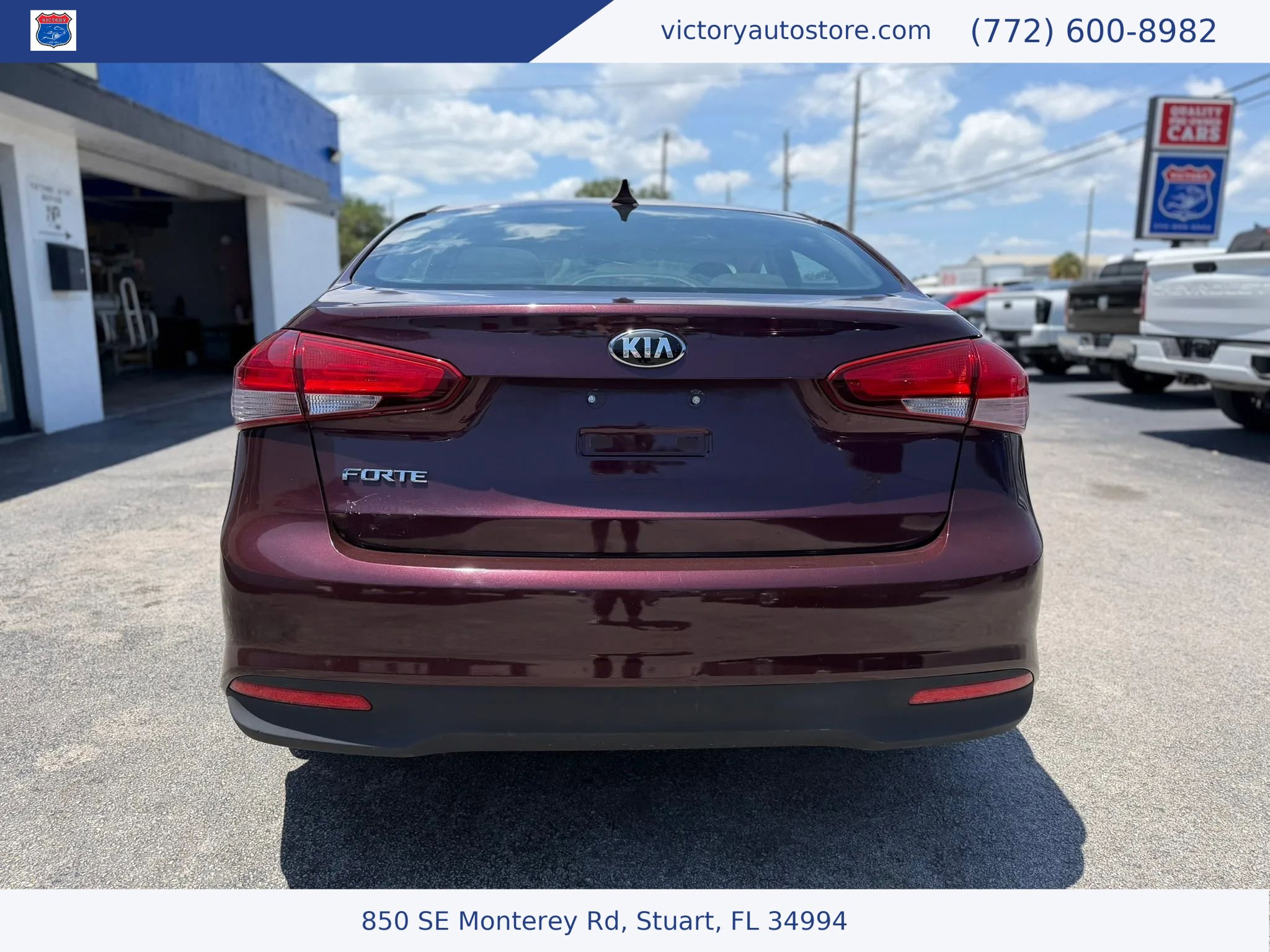 Used 2017 Kia Forte LX FWD image 4