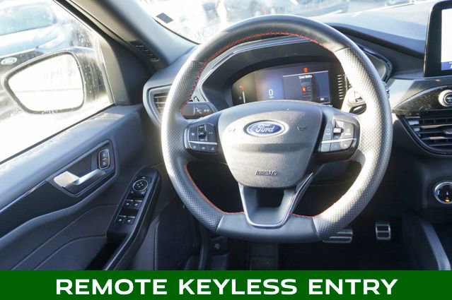 Used 2023 Ford Escape ST-Line image 10