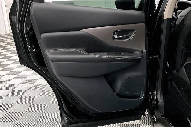 Used 2023 Nissan Murano SL w/ SL Moonroof Package AWD/4WD image 23