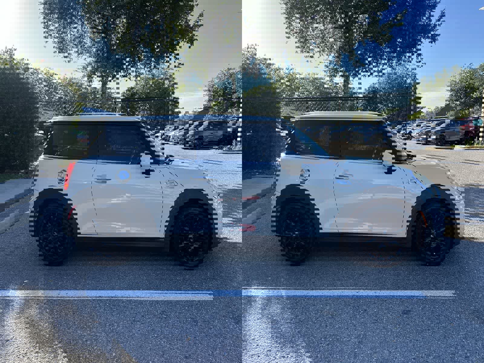 Used 2014 MINI Cooper S FWD image 10