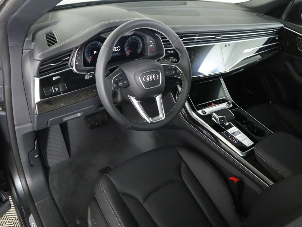 New 2025 Audi Q8 Premium Plus image 10