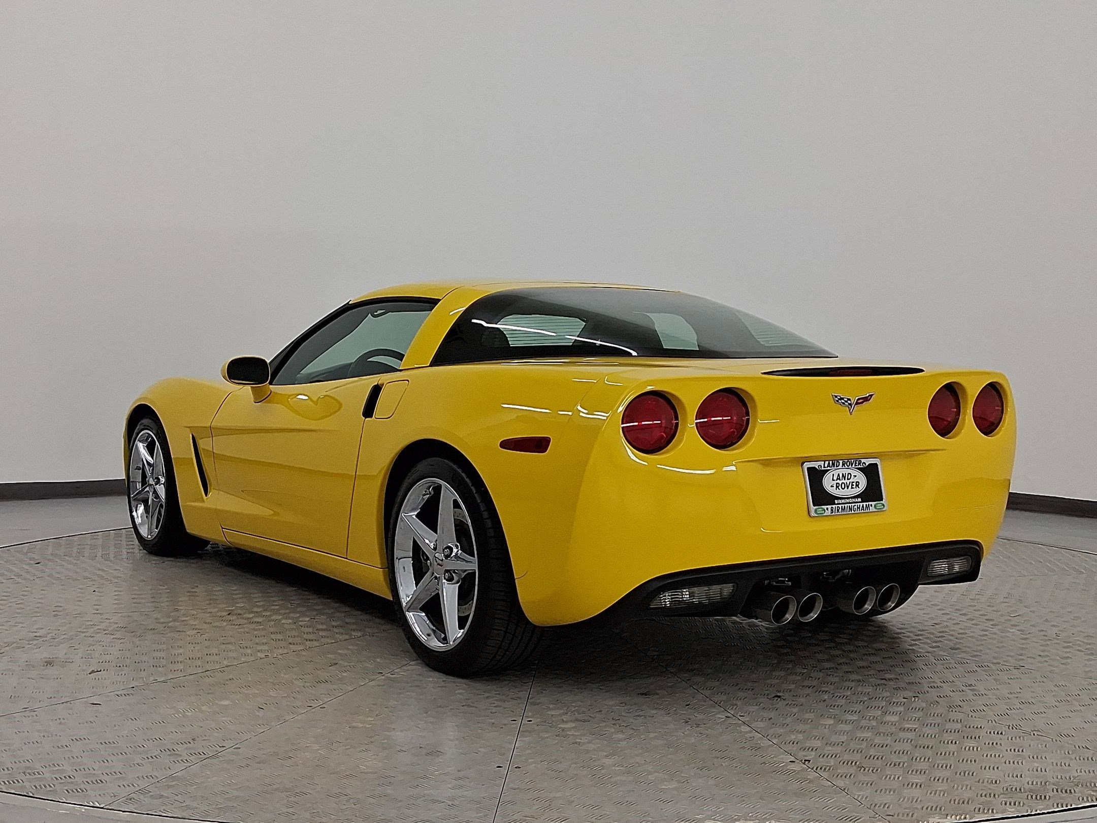 Used 2012 Chevrolet Corvette Coupe w/ 3LT Preferred Equipment Group image 3