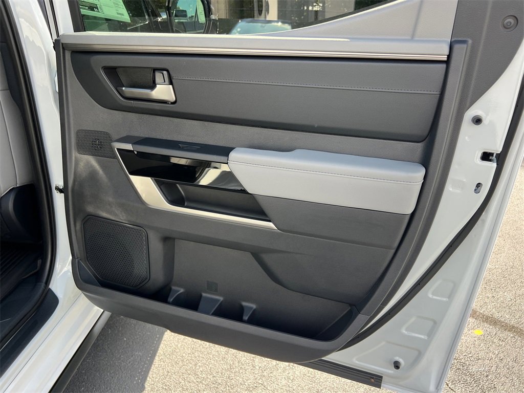 New 2026 Toyota Tundra Limited image 16