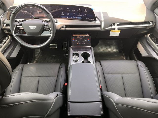 New 2027 Cadillac Vistiq Luxury AWD/4WD image 9