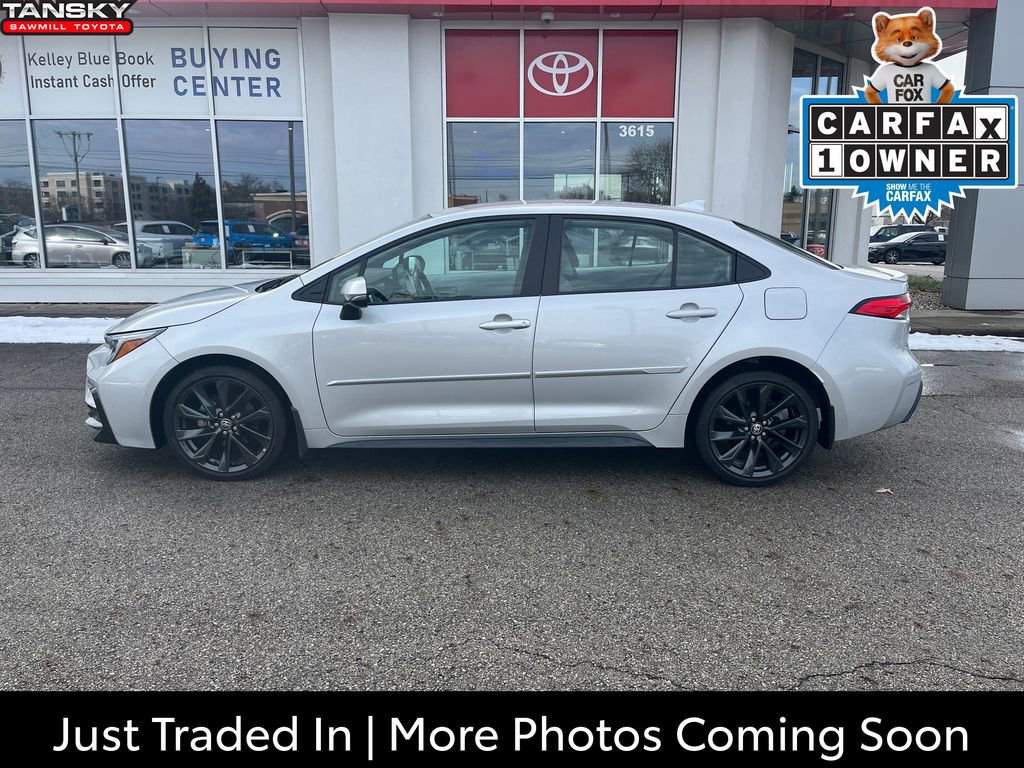 Used 2023 Toyota Corolla SE image 1