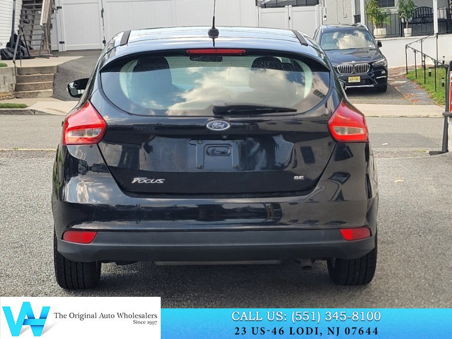 Used 2016 Ford Focus SE FWD image 5
