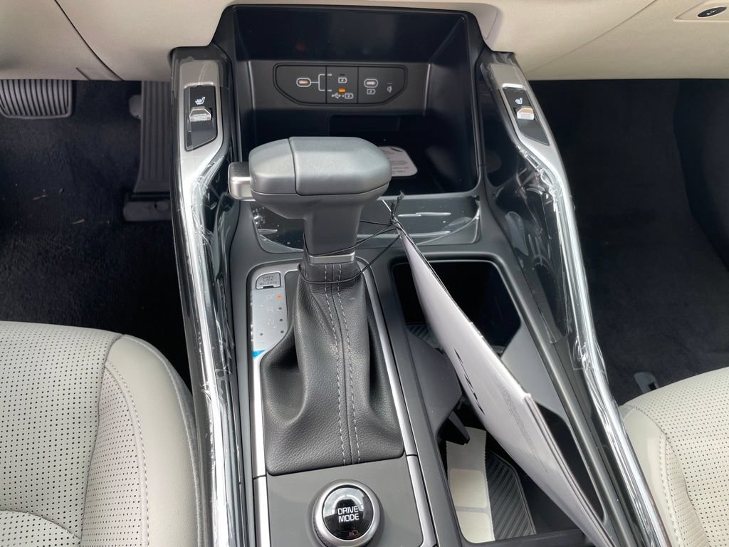 New 2026 Kia Sorento S FWD image 18