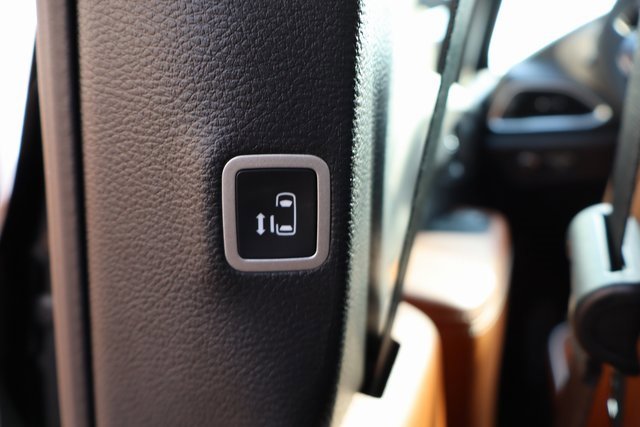 New 2026 Chrysler Pacifica Pinnacle w/ Trailer Tow Group image 53