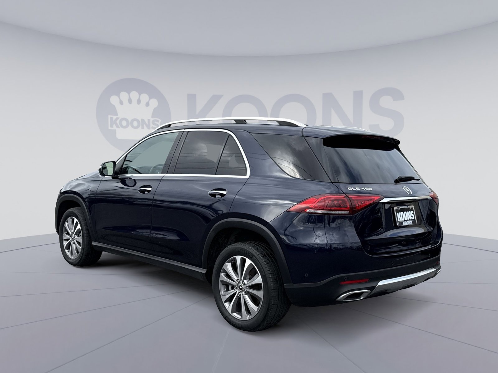 Used 2022 Mercedes-Benz GLE 450 4MATIC image 4