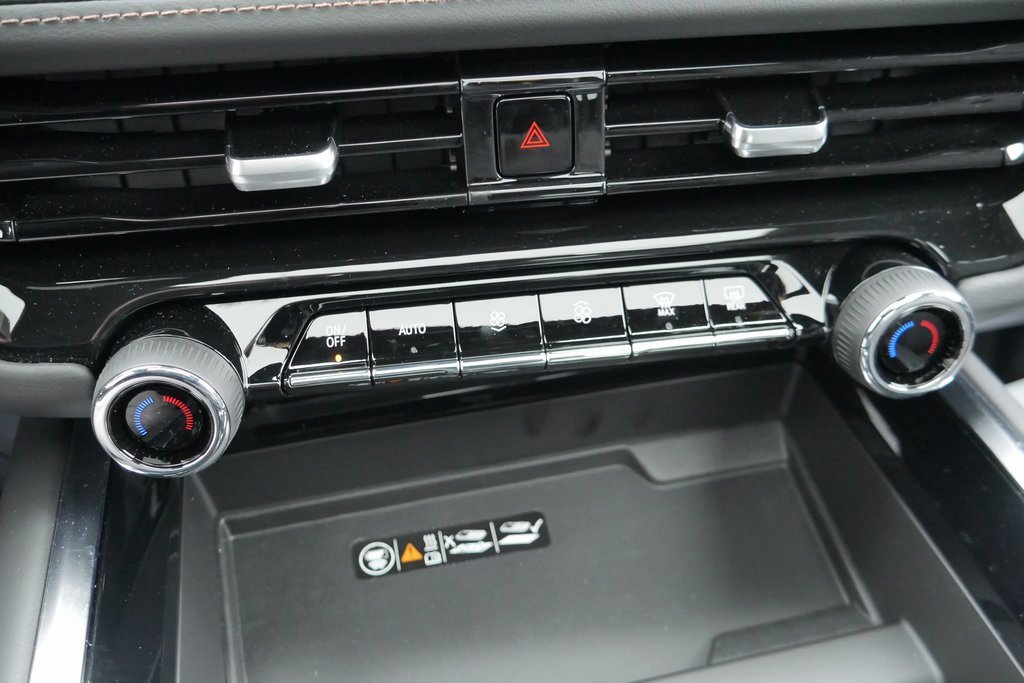 New 2026 Chevrolet Tahoe High Country w/ Sun And Tow Package image 18