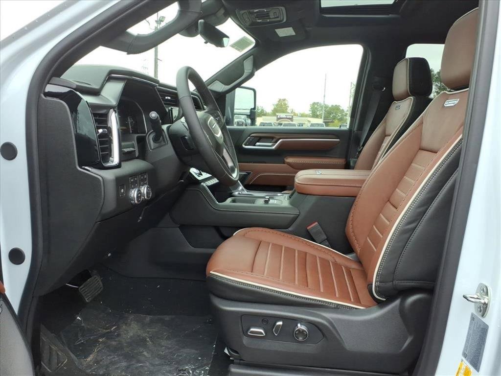 New 2026 GMC Sierra 2500 Denali Ultimate w/ Max Trailering Package image 12
