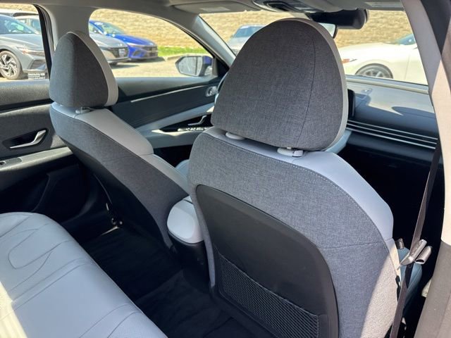 Certified 2023 Hyundai Elantra Limited w/ Cargo Package FWD image 26