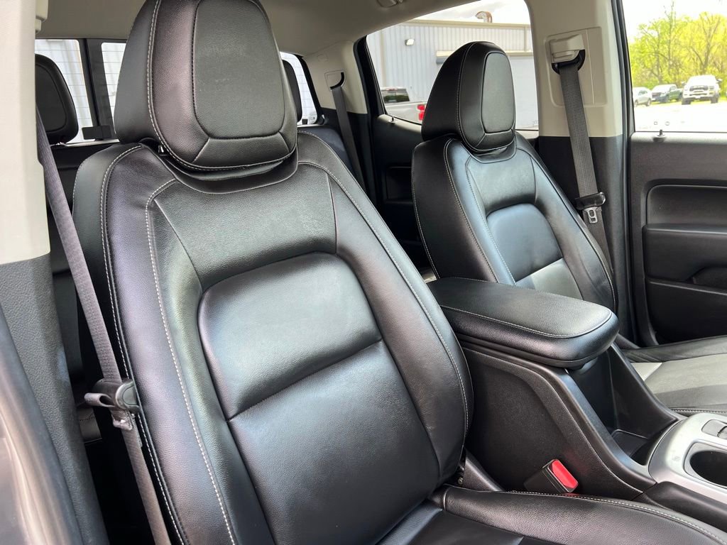Used 2022 Chevrolet Colorado LT w/ Luxury Package RWD image 14