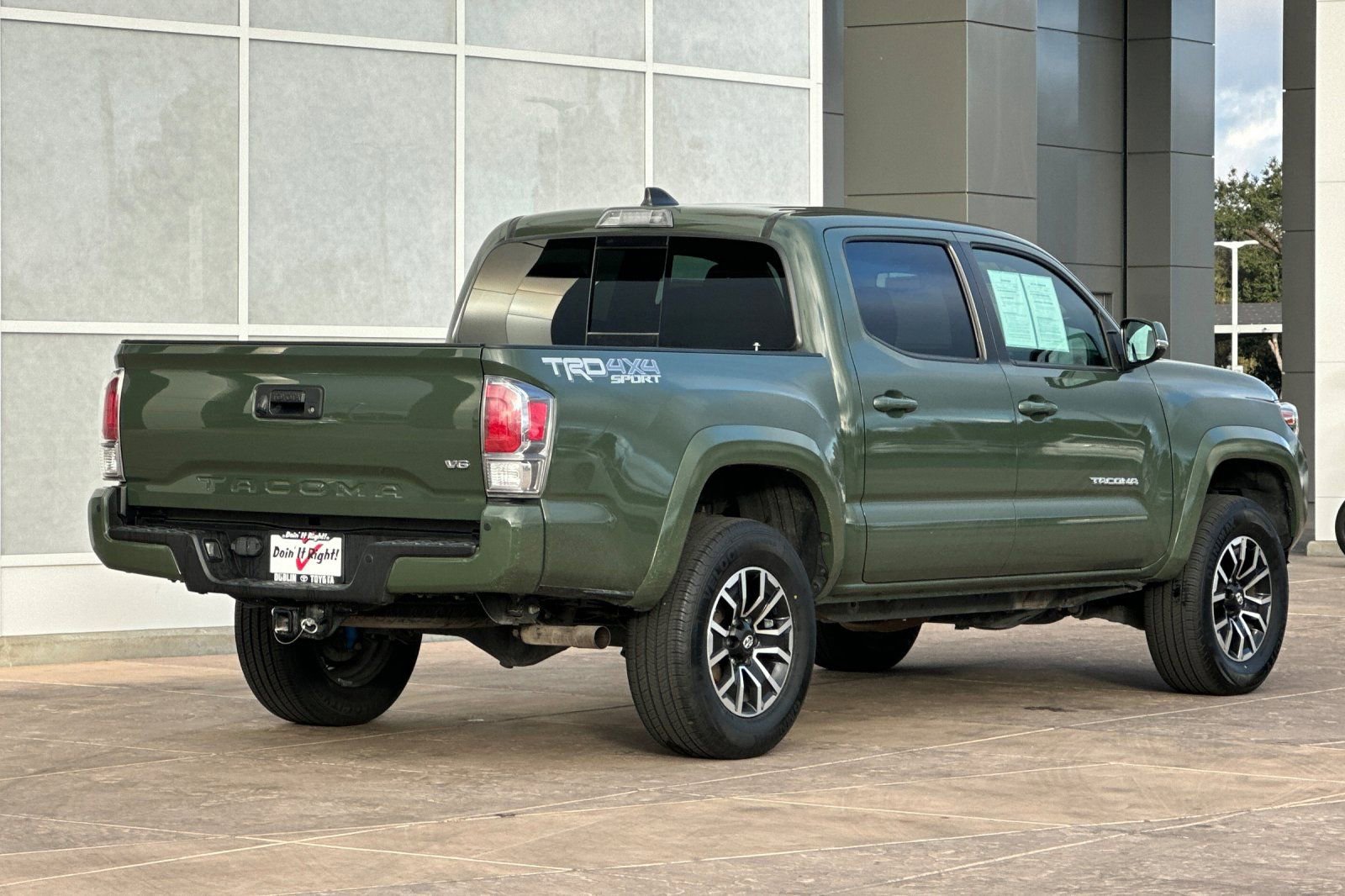 Certified 2021 Toyota Tacoma TRD Sport w/ Technology Package image 4