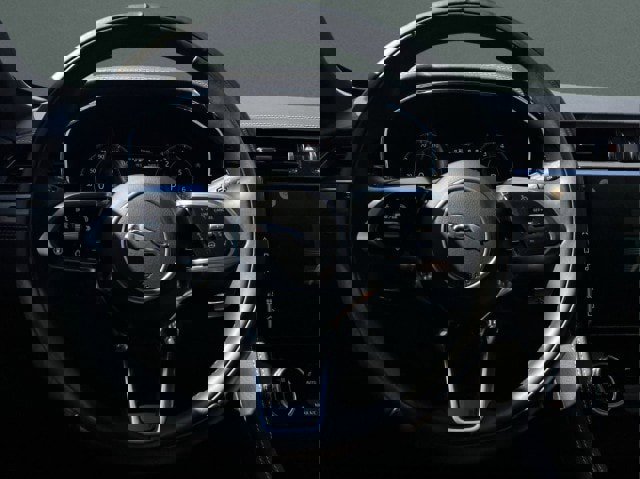 Certified 2025 Jaguar F-PACE R-Dynamic S image 31