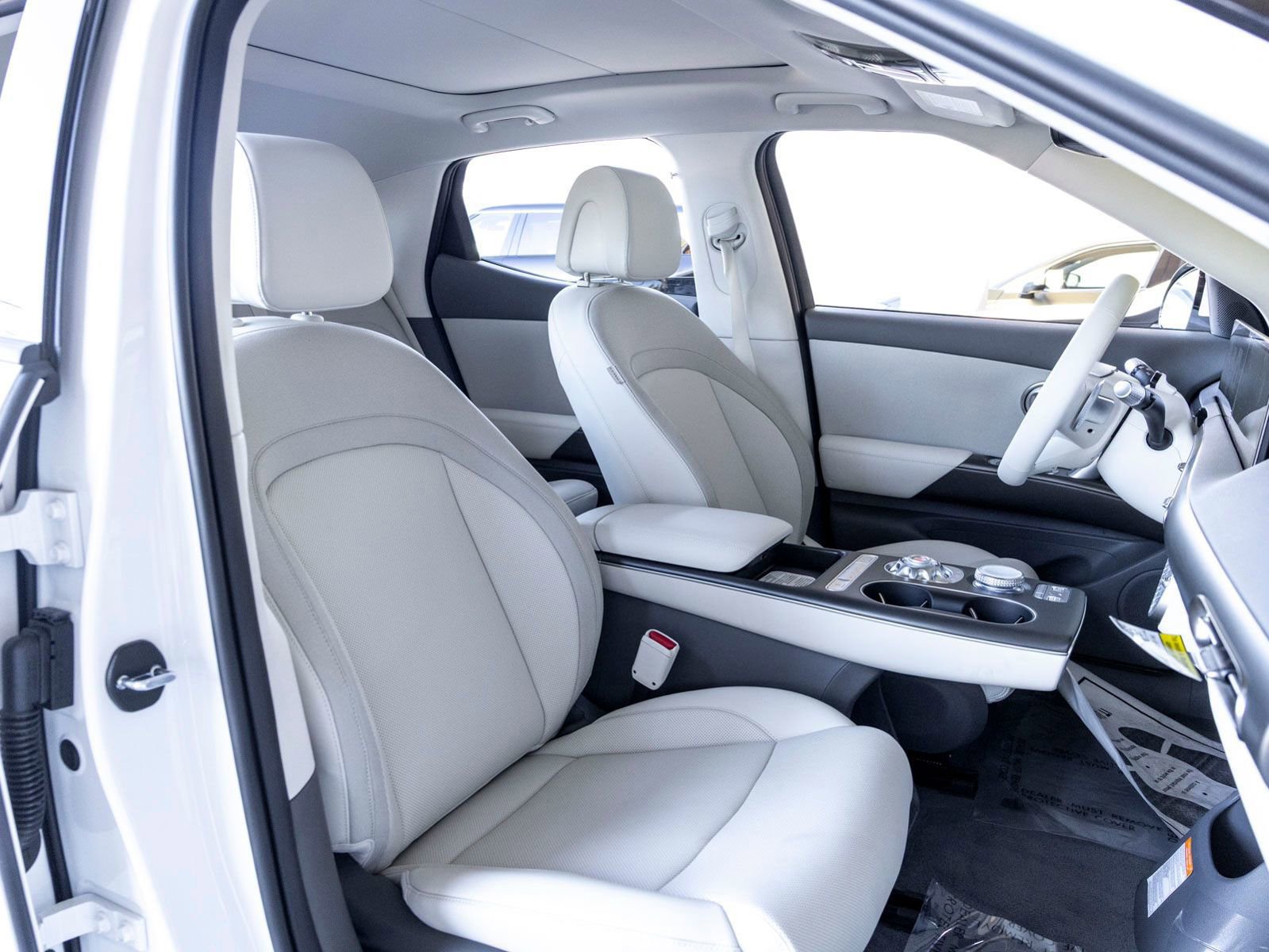 New 2026 Genesis GV60 AWD image 25