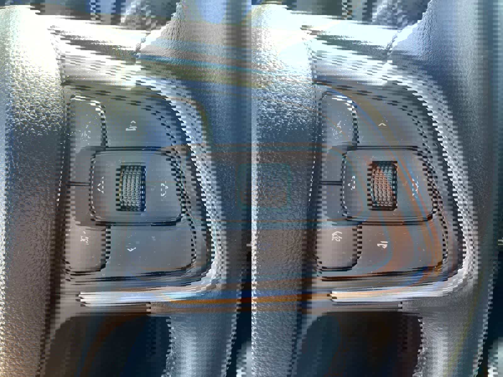 Used 2020 Buick Encore GX Select image 18