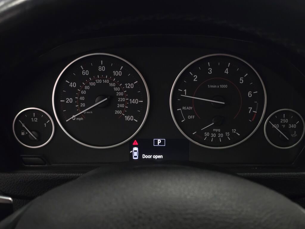 Used 2017 BMW 340i xDrive Sedan image 38