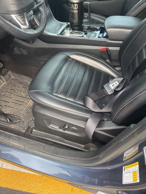 Used 2019 Ford Edge SEL w/ Equipment Group 201A FWD image 10