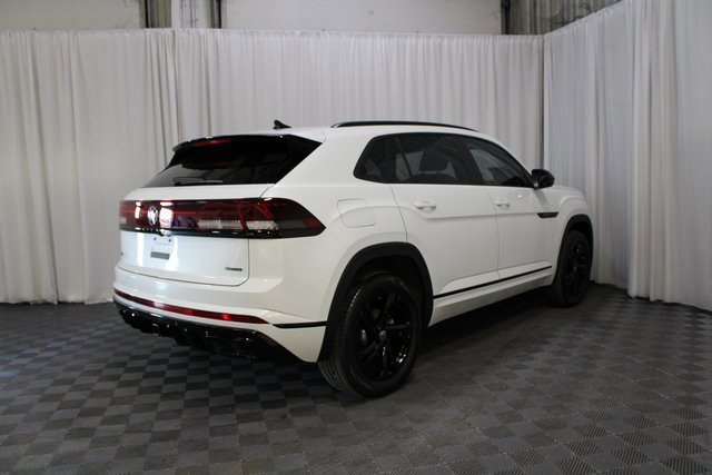 New 2026 Volkswagen Atlas Cross Sport SEL R-Line image 24