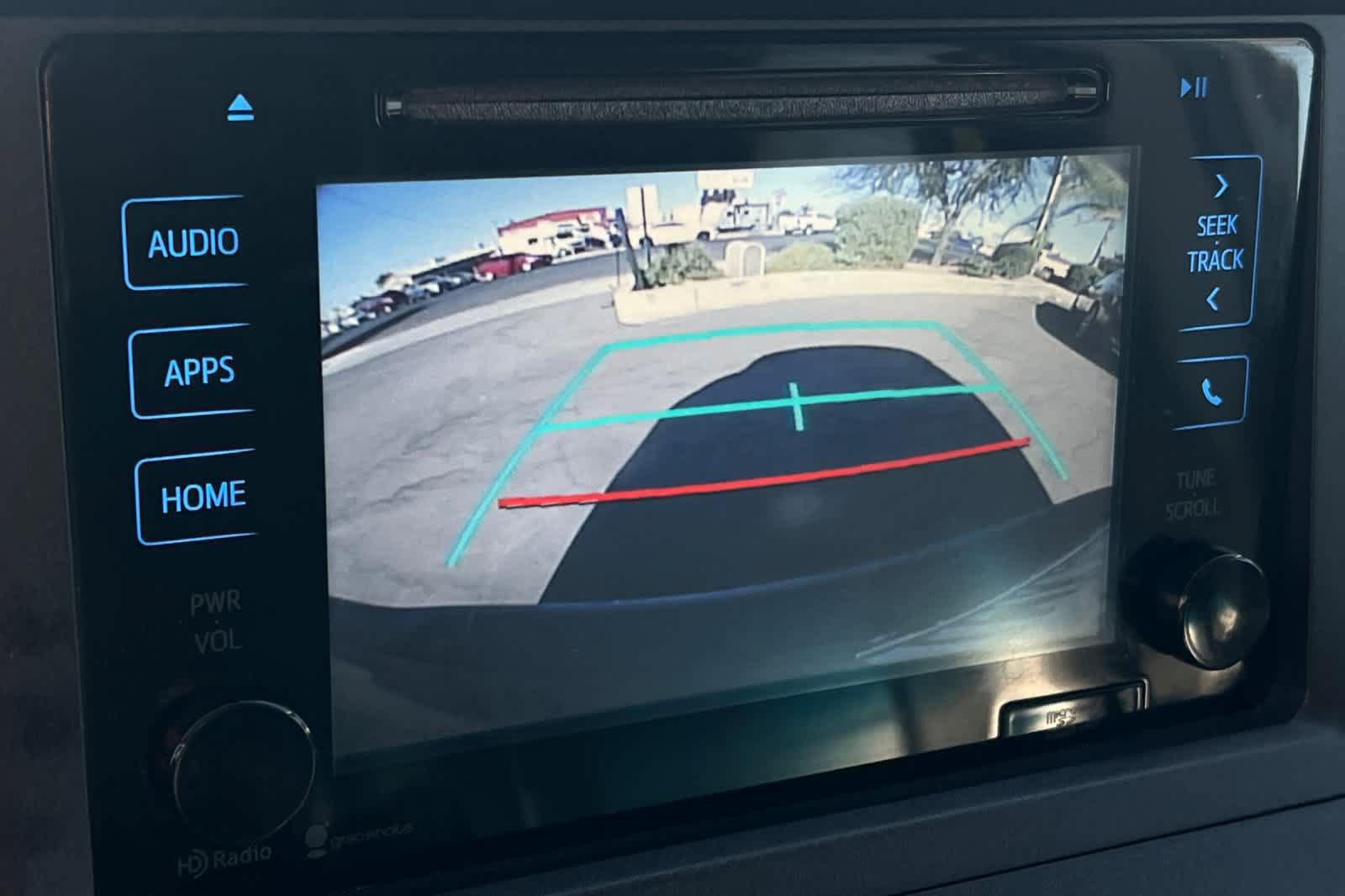 Used 2015 Toyota Sienna SE w/ SE Preferred Package FWD image 24