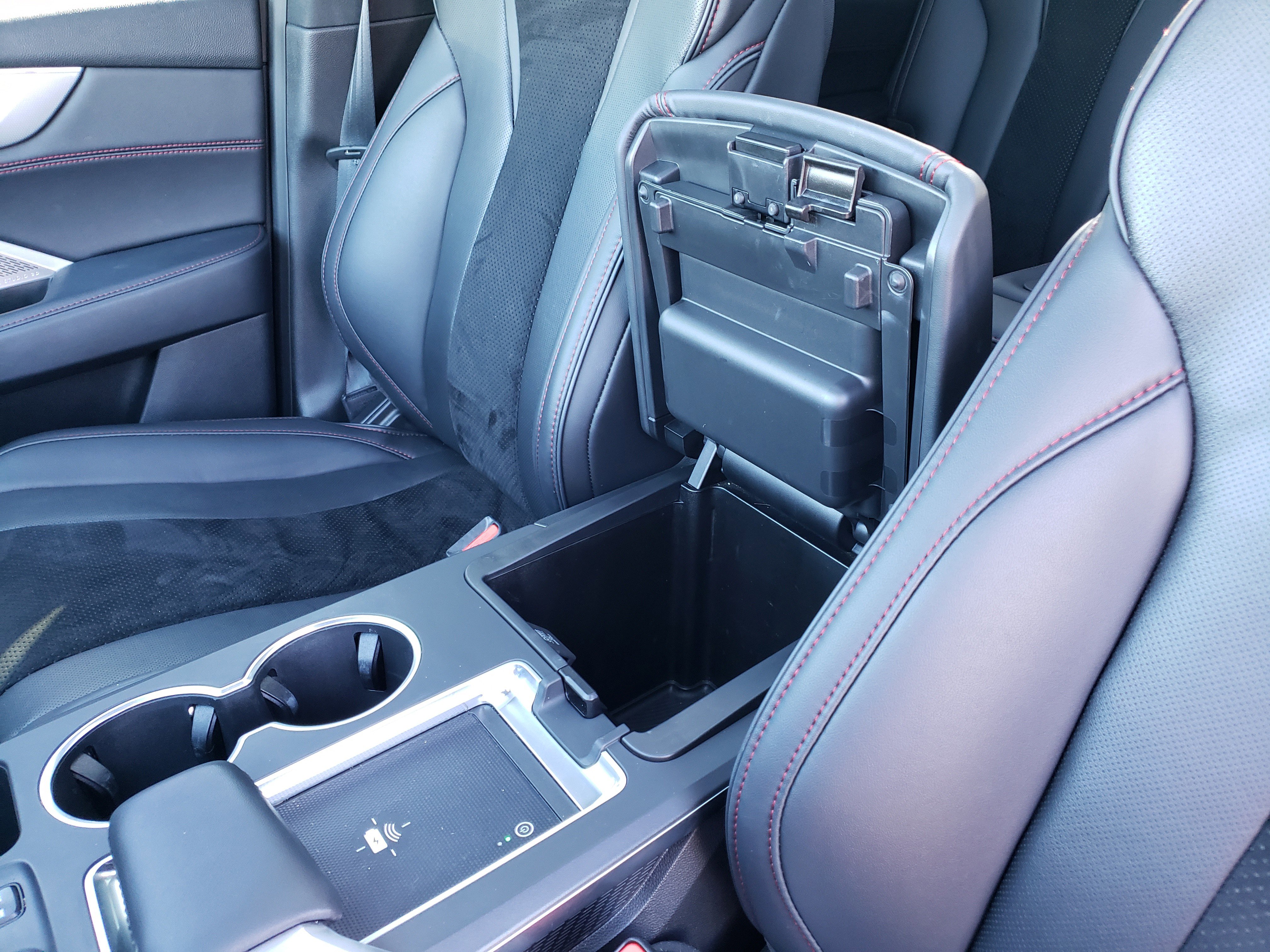 Used 2022 Acura MDX A-Spec image 30