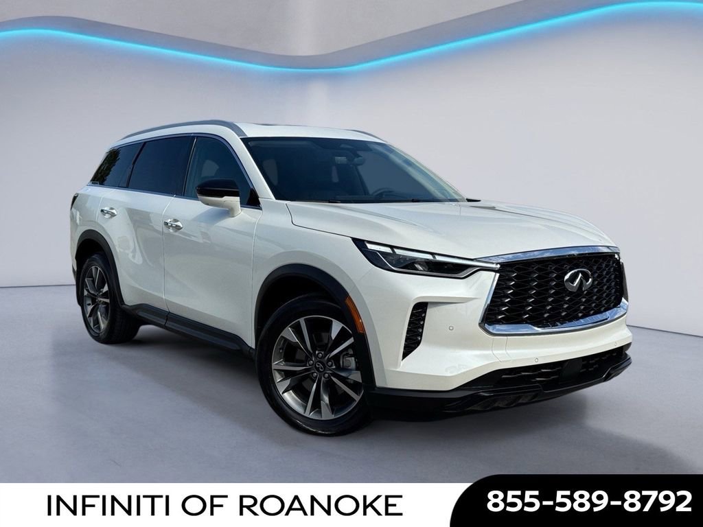 Used 2025 INFINITI QX60 Luxe w/ Vision Package