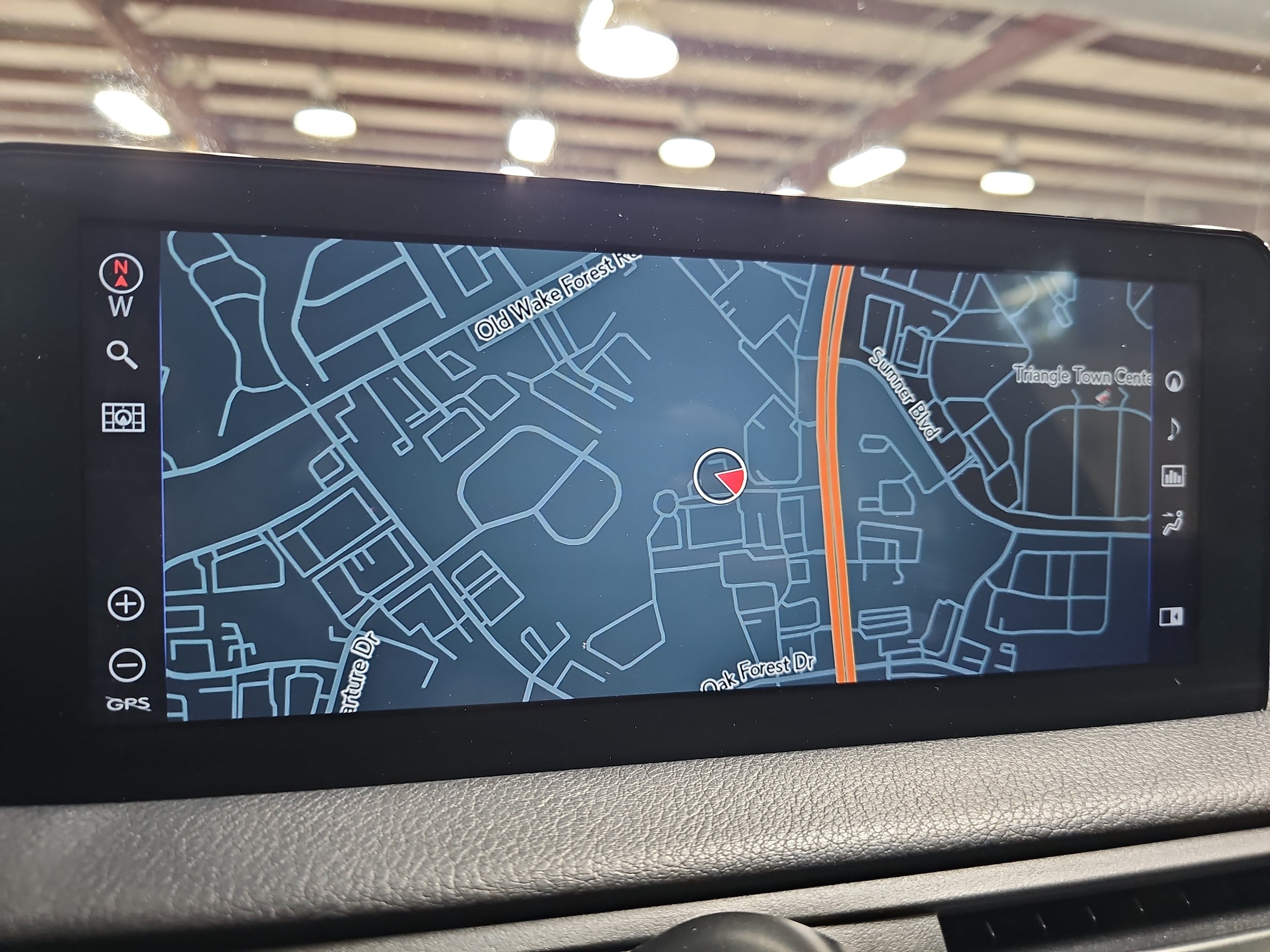 Used 2023 Lexus IS 350 F Sport RWD image 23