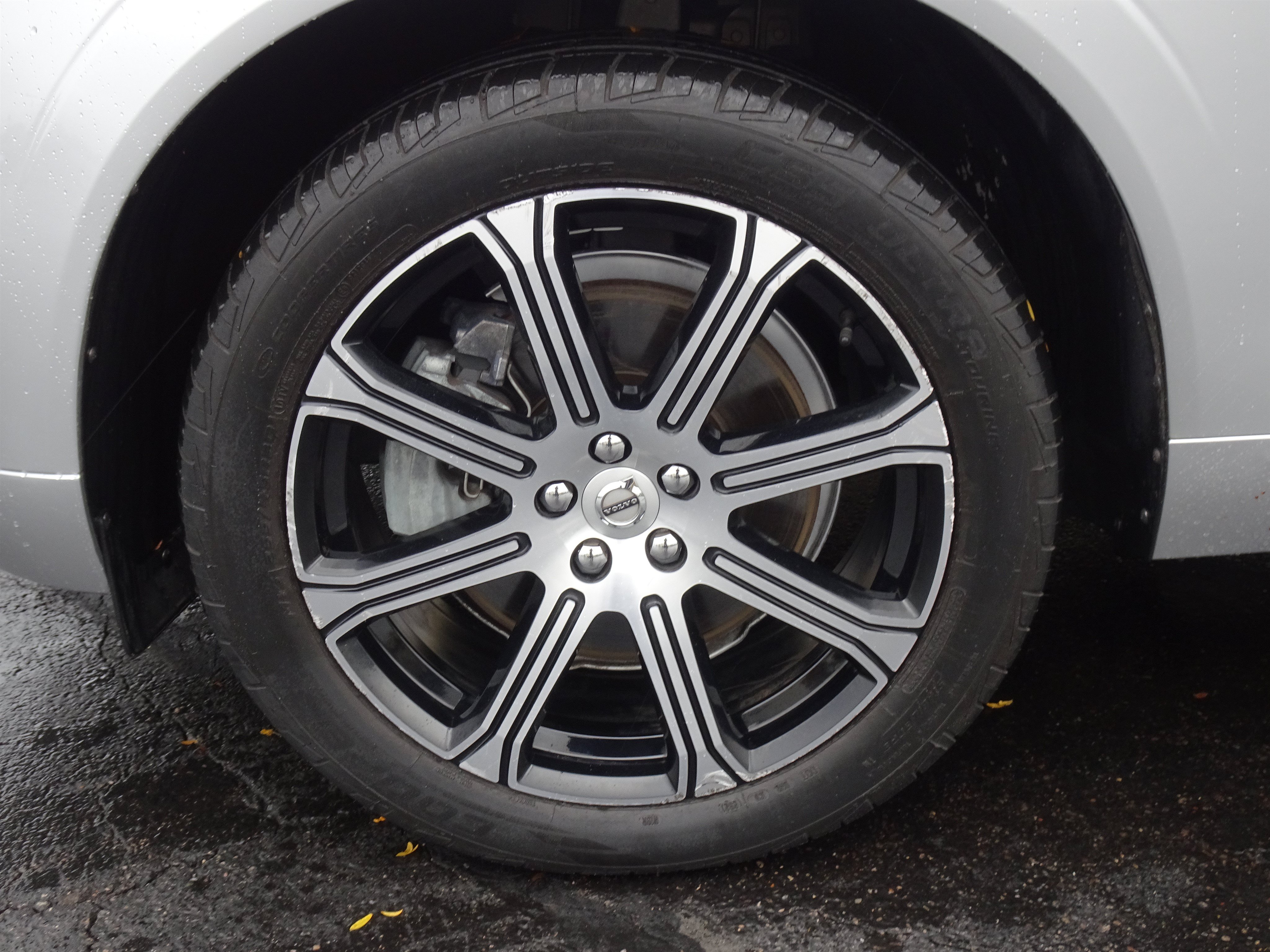 Used 2021 Volvo XC60 T6 Inscription AWD/4WD image 36