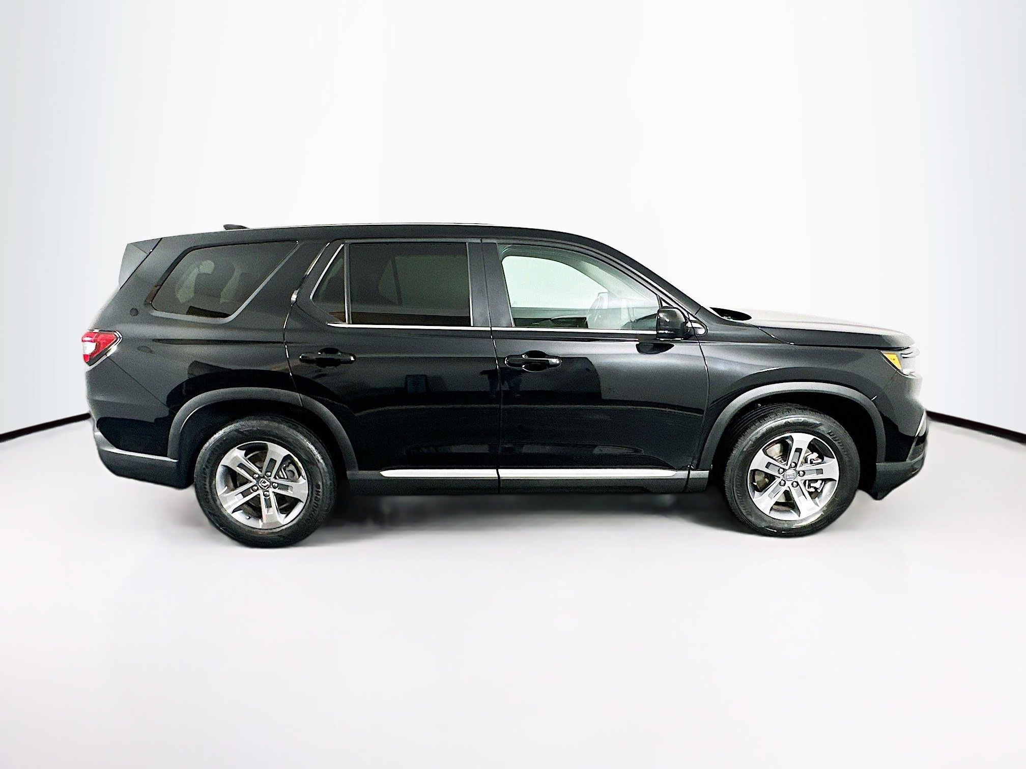 Used 2024 Honda Pilot EX-L image 10